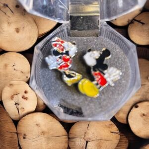 Disney Mickey/Minnie Mouse Stud Earrings Enamel Classic Cartoon Collectible